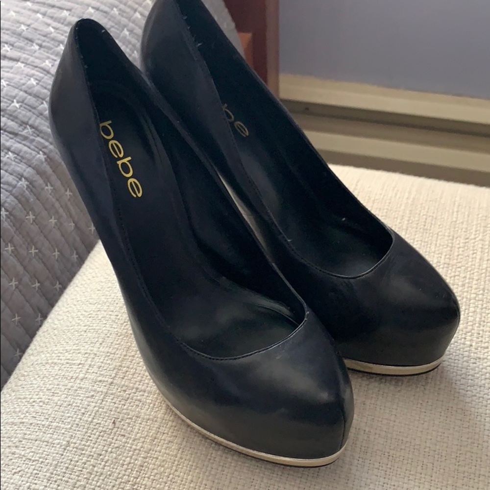 3/$30 Bebe 5” heels in great condition